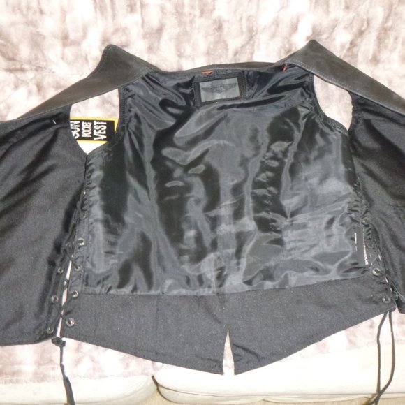 Dream Apparel - Women's Vest - Picture 2 of 9